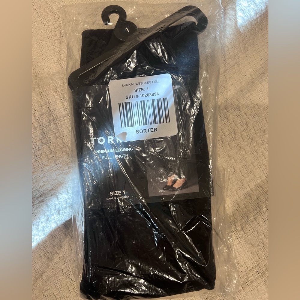 Tori's nwt premium leggings